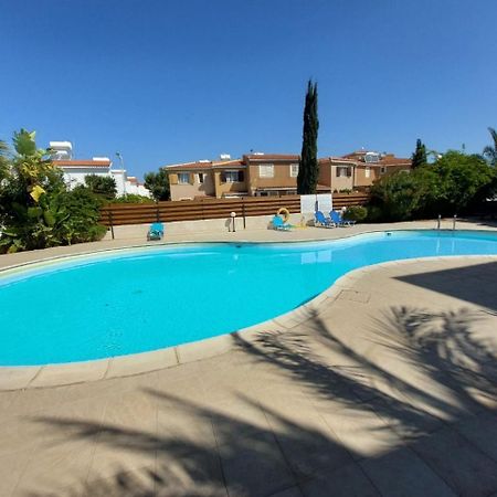 Joanne'S Cosy 1 Bdrm Apt Paphos 外观 照片