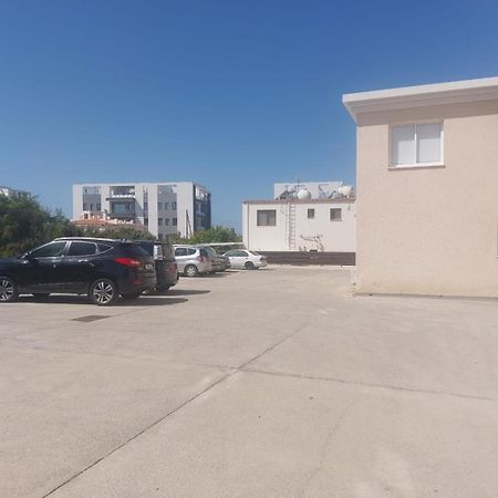 Joanne'S Cosy 1 Bdrm Apt Paphos 外观 照片